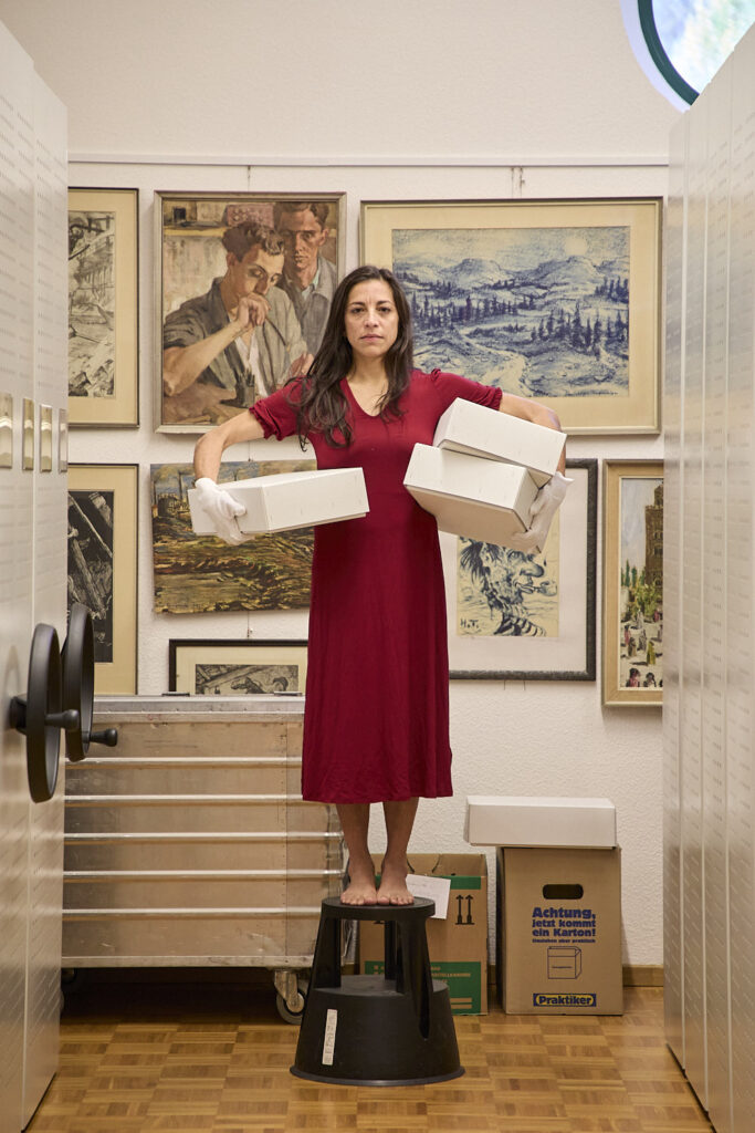 Axt-Archivierung-10-10-25-055-Foto_Guntram-Walter-683x1024